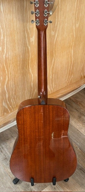 Martin D-18 Golden Era Sunburst